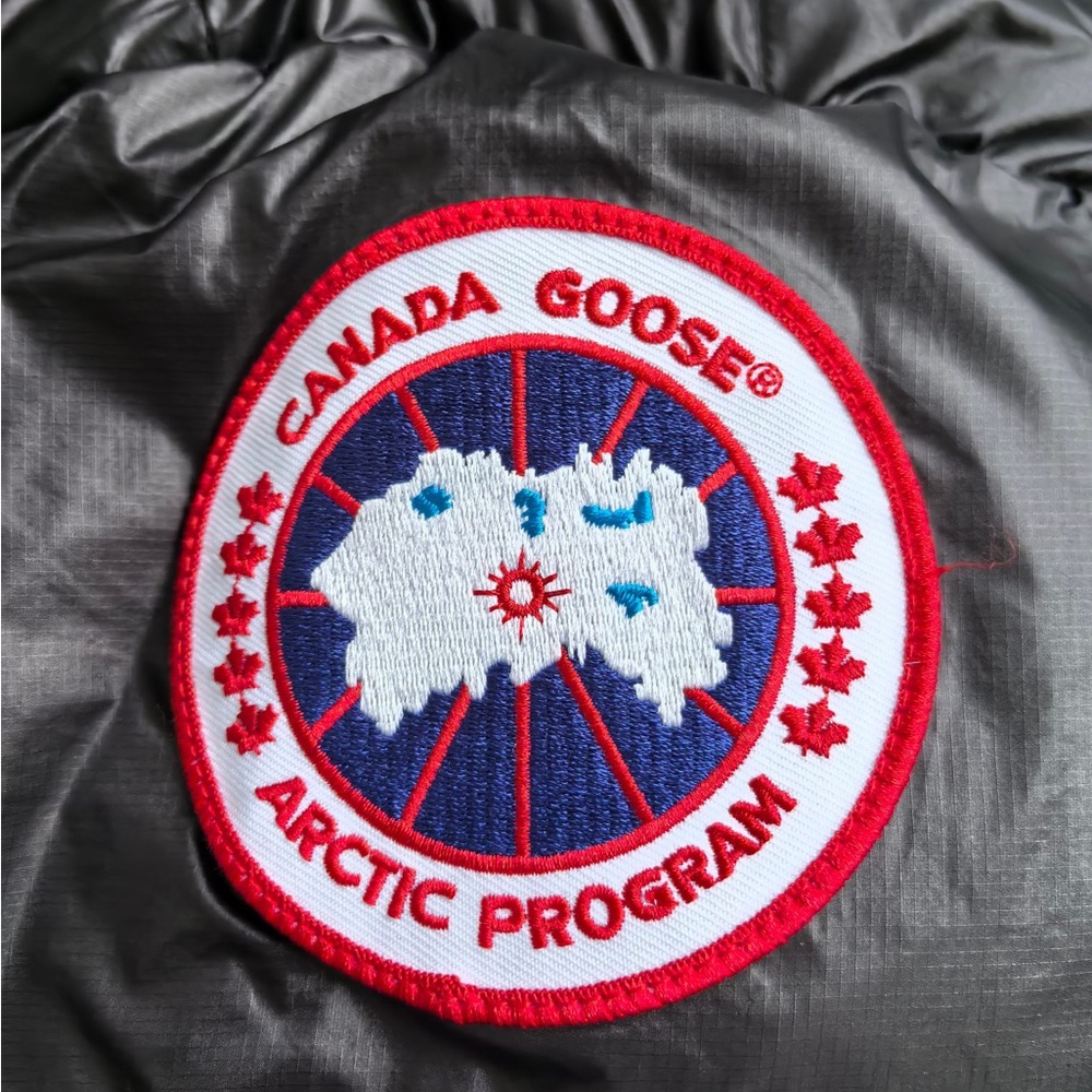 Canada Goose Shiny Black Hooded Puffer Jacket - Picture 5 of 6
